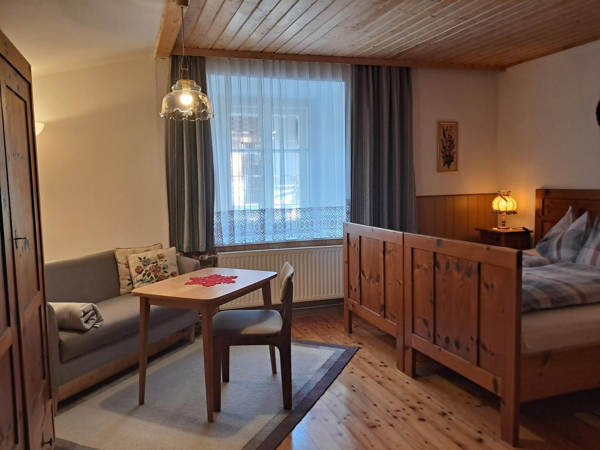 Mitschighof - Apartments Und Pension - Heidis-Welt, Mitschig Hermagor-Pressegger See Exterior photo