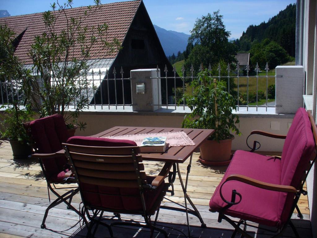 Mitschighof - Apartments Und Pension - Heidis-Welt, Mitschig Hermagor-Pressegger See Exterior photo